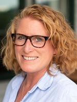 Denise Gaskin headshot