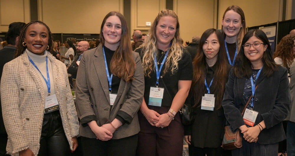 Group photo of professional ladies at DRI Annual Meeting